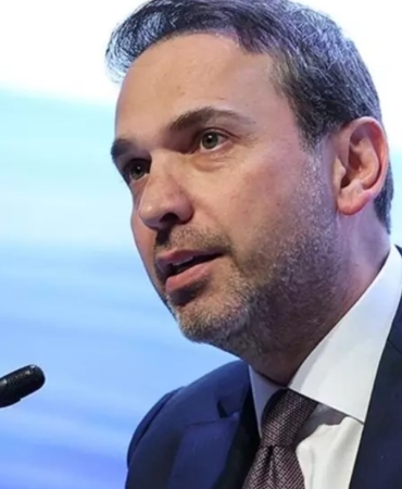 Bakan Bayraktar: LNG İşbirlikleriyle Enerji İthalatını Azaltmayı Hedefliyoruz