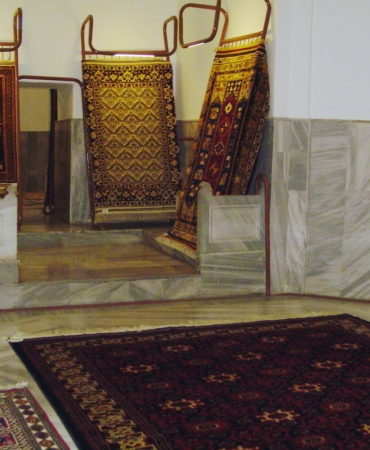 Satıştaki halılar