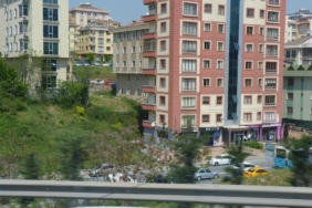 Kiralık konutların bulunduğu İstanbul binaları