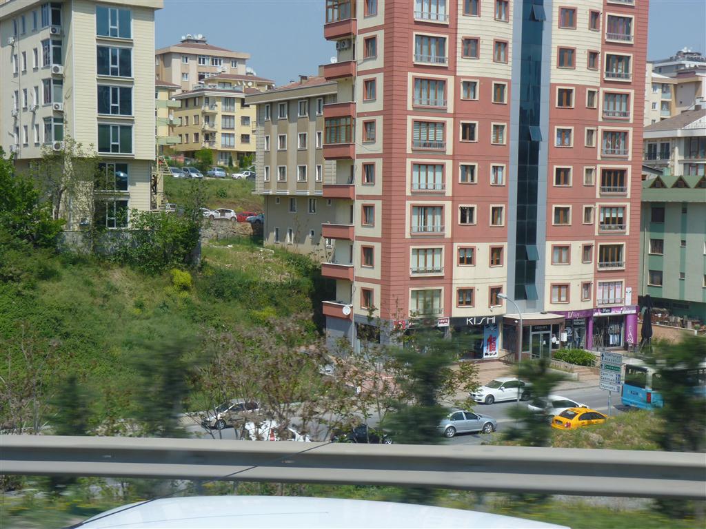Kiralık konutların bulunduğu İstanbul binaları