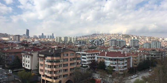Turkuaz Kart başvurularının değerlendirildiği Ankara şehir manzarası